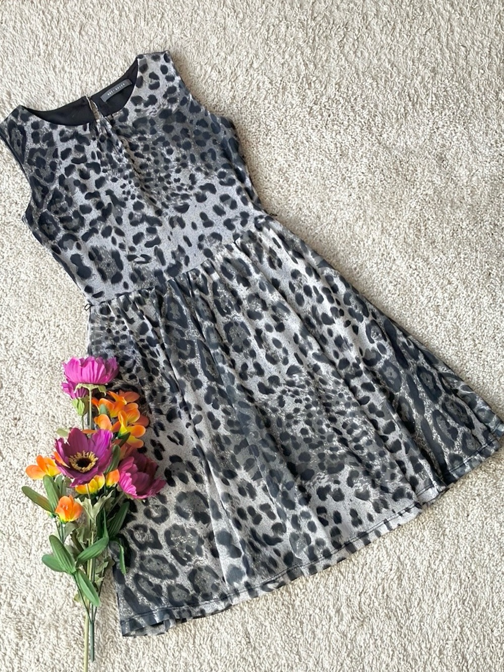 Suzy Shier | Leopard Print Midi Dress